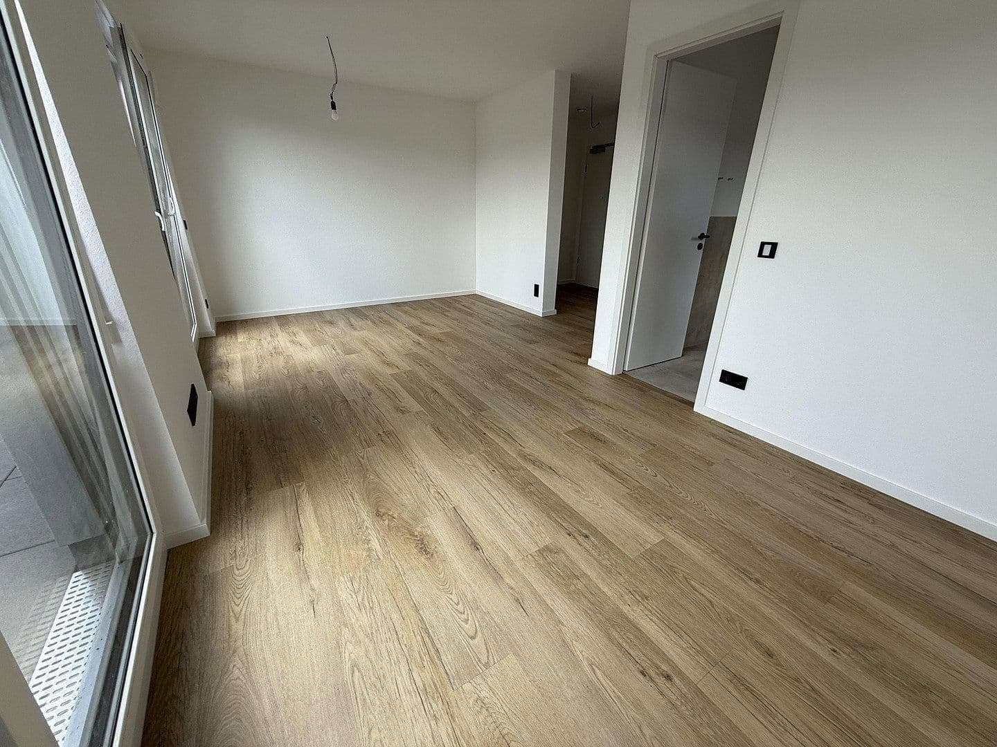 Pronájem bytu 1+1 35 m², Cappeler Str. 34, Marburg, Hessen Pronájem bytu 1+1 35 m², Cappeler Str. 34, Marburg, Hessen