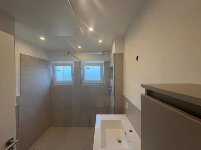 Pronájem bytu 2+1 65 m², Sindelfingen, Bádensko-Württembersko Pronájem bytu 2+1 65 m², Sindelfingen, Bádensko-Württembersko