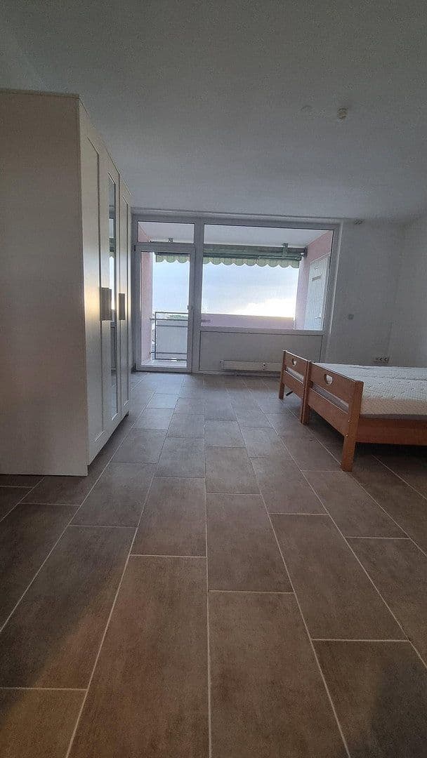Pronájem bytu 3+1 70 m², Rüsselsheim am Main, Hessen Pronájem bytu 3+1 70 m², Rüsselsheim am Main, Hessen
