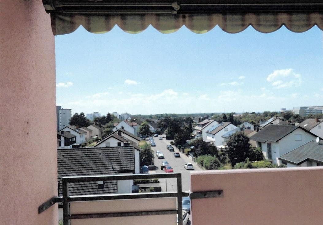 Pronájem bytu 3+1 70 m², Rüsselsheim am Main, Hessen Pronájem bytu 3+1 70 m², Rüsselsheim am Main, Hessen