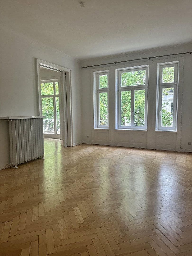Pronájem bytu 3+1 120 m², Herbert-Weichmann-Str. 72, Hamburg, Hamburg Pronájem bytu 3+1 120 m², Herbert-Weichmann-Str. 72, Hamburg, Hamburg