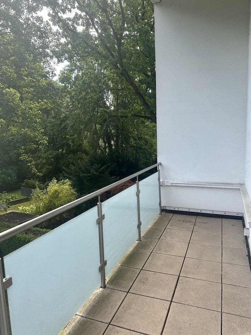 Pronájem bytu 3+1 120 m², Herbert-Weichmann-Str. 72, Hamburg, Hamburg Pronájem bytu 3+1 120 m², Herbert-Weichmann-Str. 72, Hamburg, Hamburg