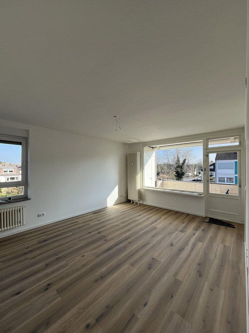 Pronájem bytu 2+1 70 m², Kamen, Severní Porýní-Vestfálsko Pronájem bytu 2+1 70 m², Kamen, Severní Porýní-Vestfálsko