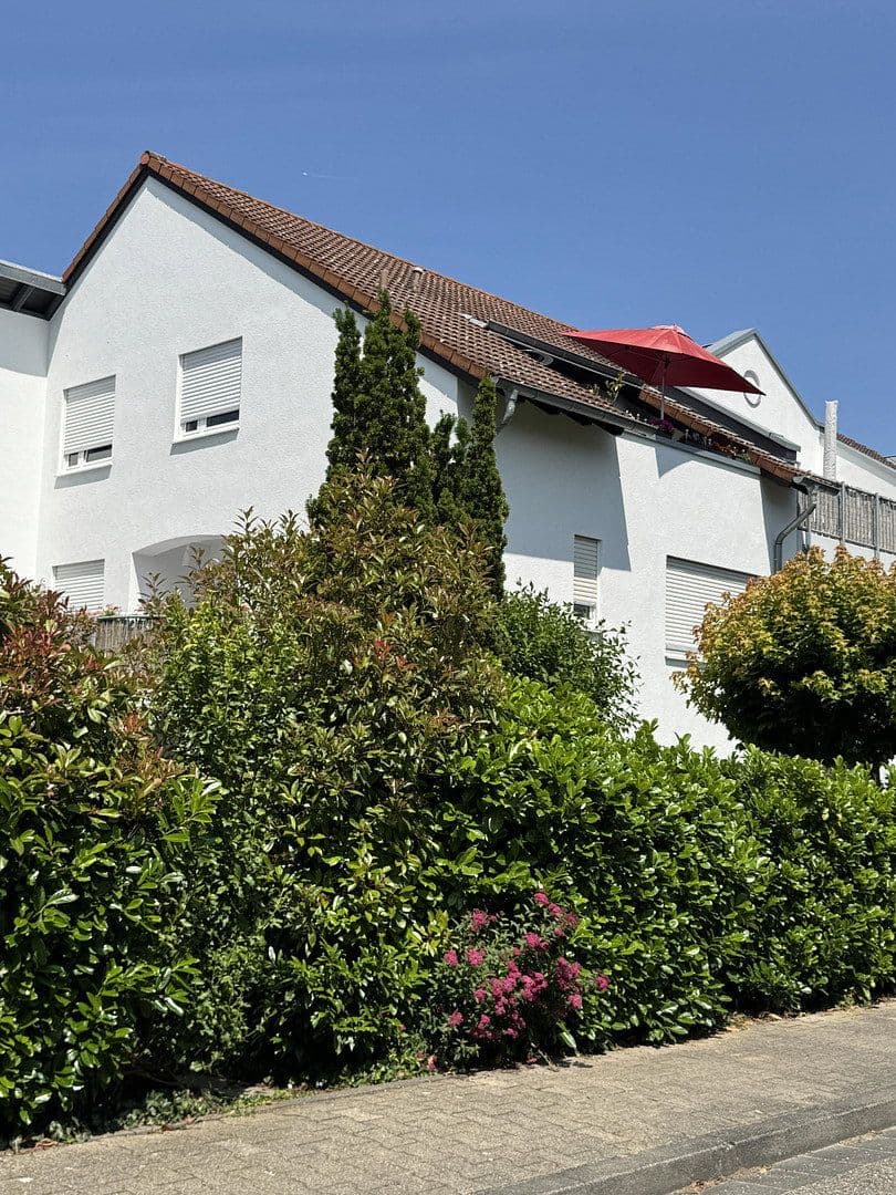 Prodej bytu 3+1 90 m², Mainz Finthen, Porýní-Falc Prodej bytu 3+1 90 m², Mainz Finthen, Porýní-Falc