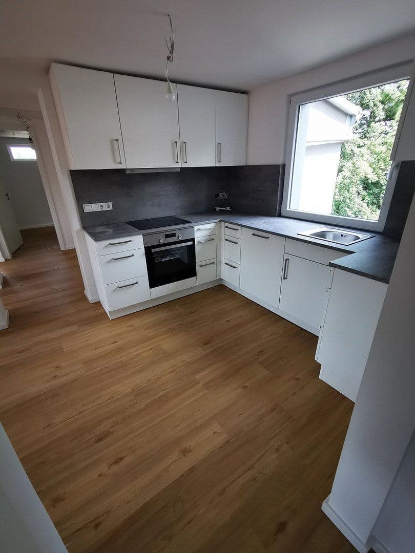 Pronájem bytu 4+1 74 m², Prunkgasse 29, Mainz-Finthen, Porýní-Falc Pronájem bytu 4+1 74 m², Prunkgasse 29, Mainz-Finthen, Porýní-Falc