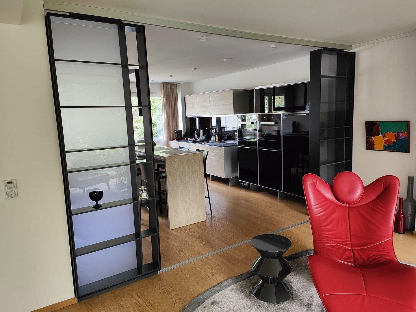 Pronájem bytu 5+1 224 m², Düsseldorf, Severní Porýní-Vestfálsko Pronájem bytu 5+1 224 m², Düsseldorf, Severní Porýní-Vestfálsko