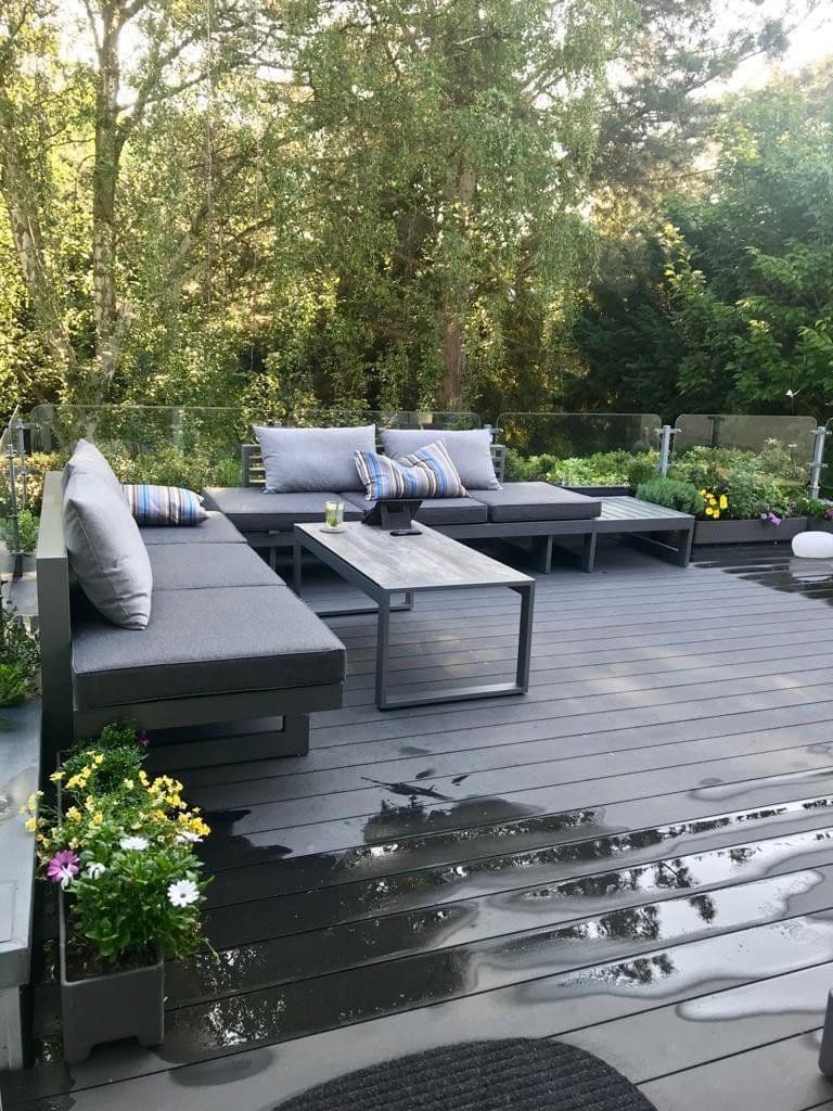 Pronájem bytu 5+1 224 m², Düsseldorf, Severní Porýní-Vestfálsko Pronájem bytu 5+1 224 m², Düsseldorf, Severní Porýní-Vestfálsko