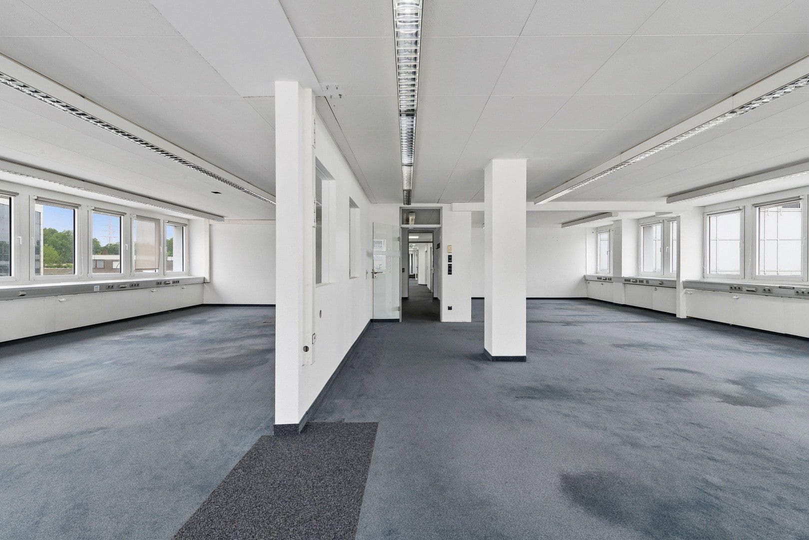 Pronájem kanceláře 646 m², Moselstr. 14, Neuss, Severní Porýní-Vestfálsko Pronájem kanceláře 646 m², Moselstr. 14, Neuss, Severní Porýní-Vestfálsko