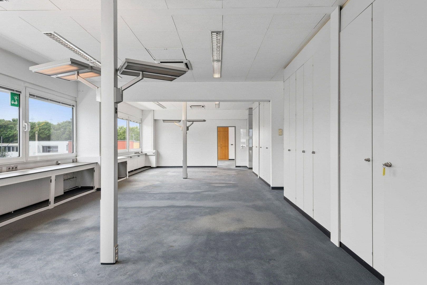 Pronájem kanceláře 646 m², Moselstr. 14, Neuss, Severní Porýní-Vestfálsko Pronájem kanceláře 646 m², Moselstr. 14, Neuss, Severní Porýní-Vestfálsko
