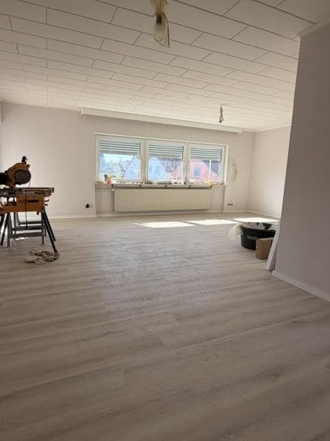 Pronájem bytu 4+1 126 m², Römerberg, Porýní-Falc Pronájem bytu 4+1 126 m², Römerberg, Porýní-Falc