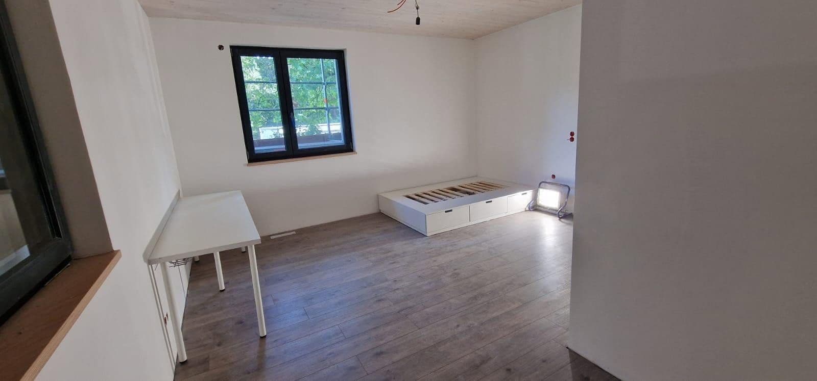 Pronájem bytu 1+1 23 m², Stettiner Str.39, Karlsruhe, Bádensko-Württembersko Pronájem bytu 1+1 23 m², Stettiner Str.39, Karlsruhe, Bádensko-Württembersko