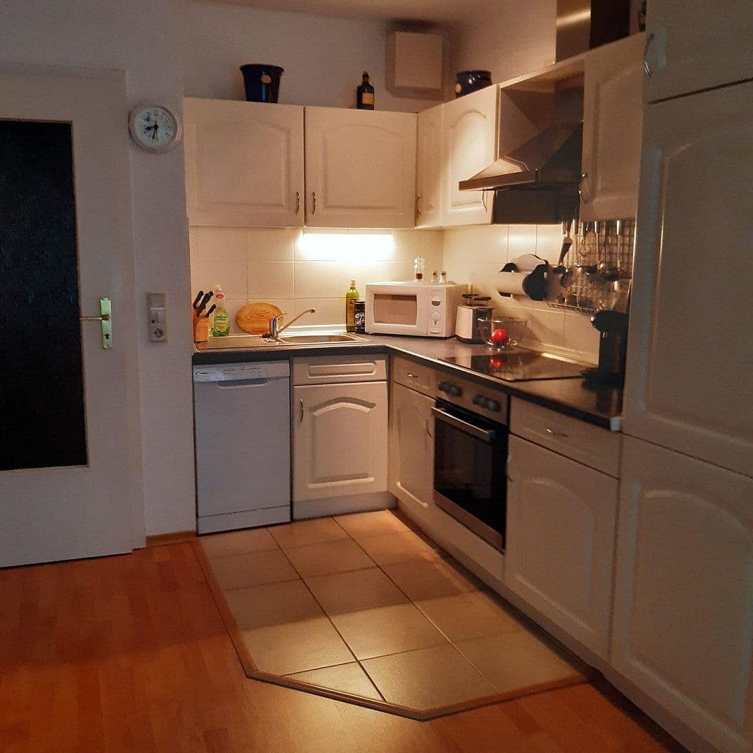 Pronájem bytu 2+1 42 m², Bremen, Bremen Pronájem bytu 2+1 42 m², Bremen, Bremen