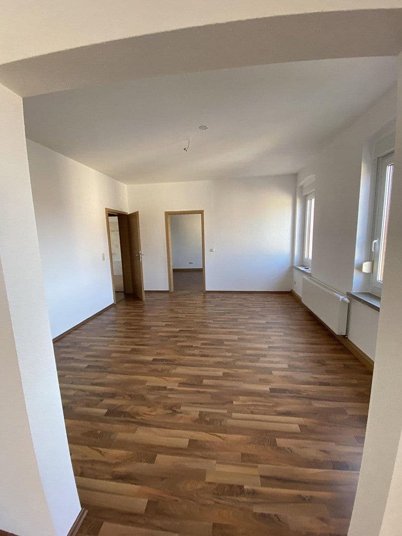 Pronájem bytu 4+1 100 m², Starohrad, Durynsko Pronájem bytu 4+1 100 m², Starohrad, Durynsko