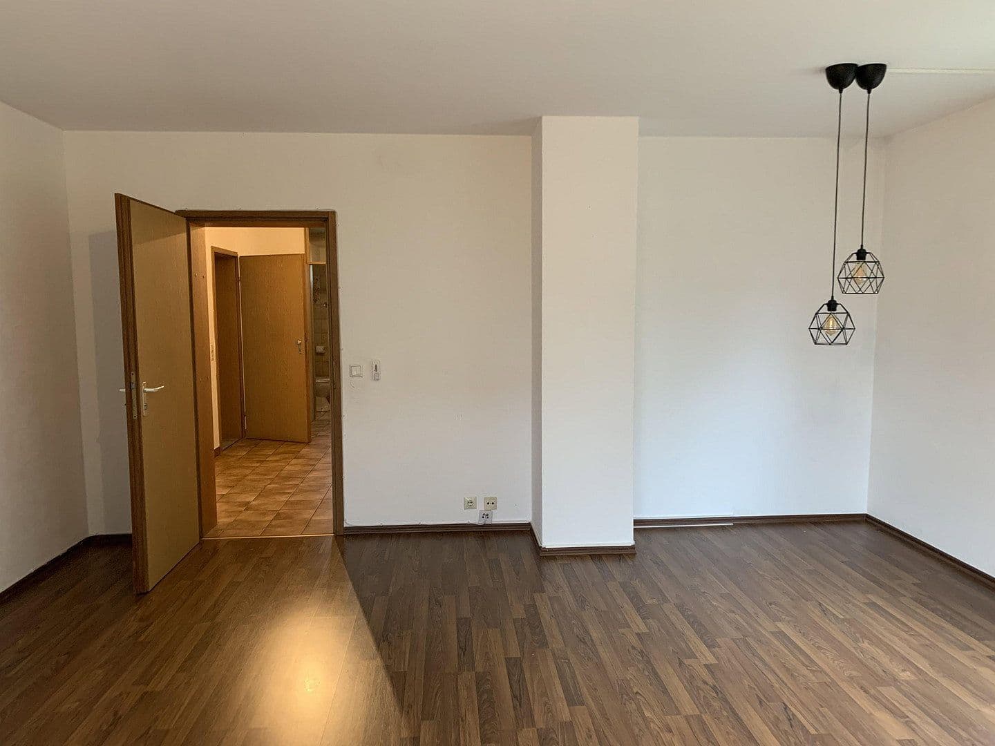Pronájem bytu 2+1 58 m², Filderstadt, Bádensko-Württembersko Pronájem bytu 2+1 58 m², Filderstadt, Bádensko-Württembersko