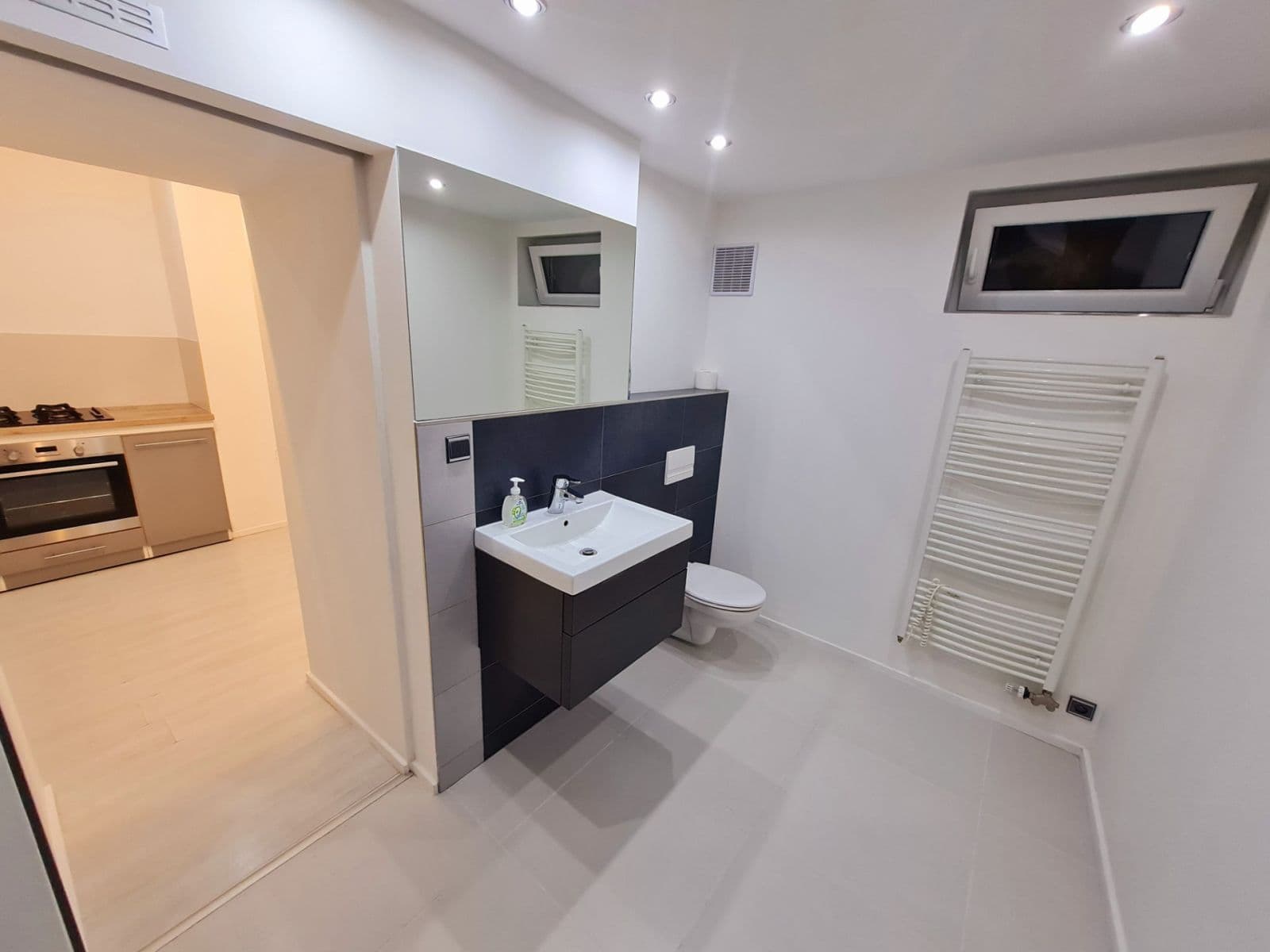 Pronájem bytu 3+kk 58 m², Brněnská, Kuřim, Jihomoravský kraj Pronájem bytu 3+kk 58 m², Brněnská, Kuřim, Jihomoravský kraj