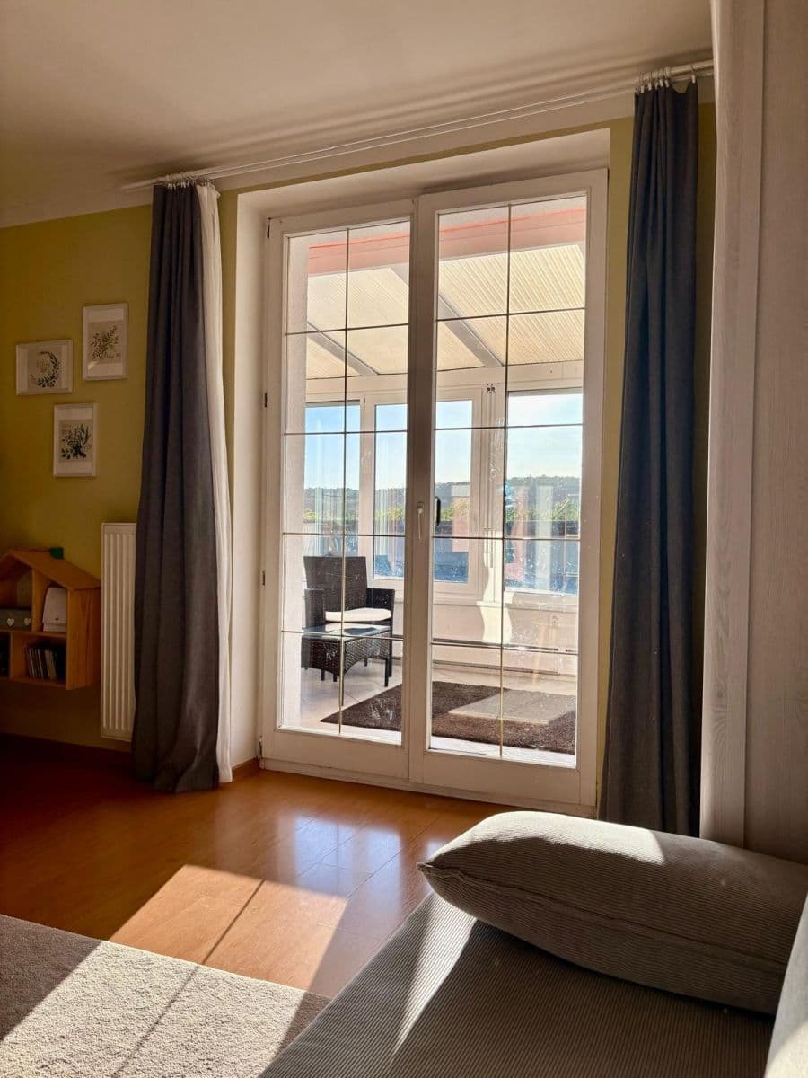 Prodej bytu 2+kk 61 m², Slunečná, Černošice, Středočeský kraj Prodej bytu 2+kk 61 m², Slunečná, Černošice, Středočeský kraj