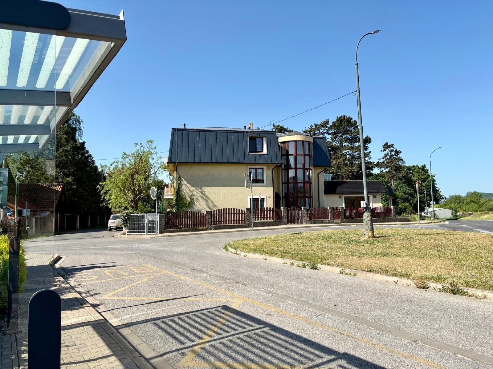 Prodej bytu 2+kk 61 m², Slunečná, Černošice, Středočeský kraj Prodej bytu 2+kk 61 m², Slunečná, Černošice, Středočeský kraj