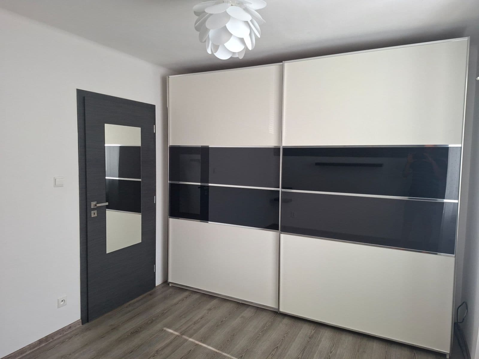 Pronájem bytu 3+1 75 m², Víta Nejedlého, Chrudim, Pardubický kraj Pronájem bytu 3+1 75 m², Víta Nejedlého, Chrudim, Pardubický kraj