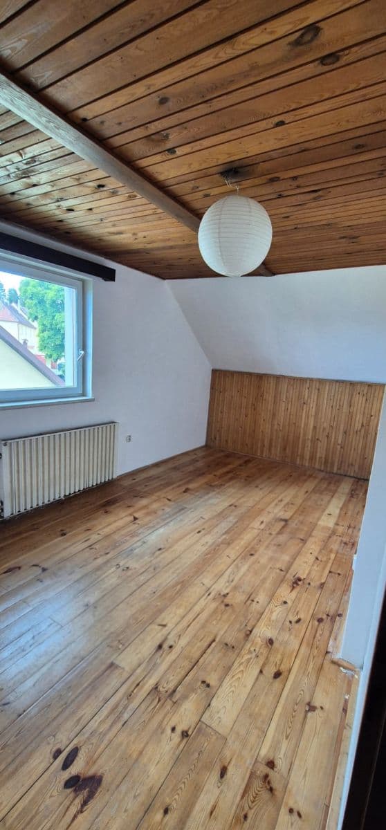 Prodej domu 333 m², pozemek 533 m², 28. října, Jindřichův Hradec, Jihočeský kraj Prodej domu 333 m², pozemek 533 m², 28. října, Jindřichův Hradec, Jihočeský kraj