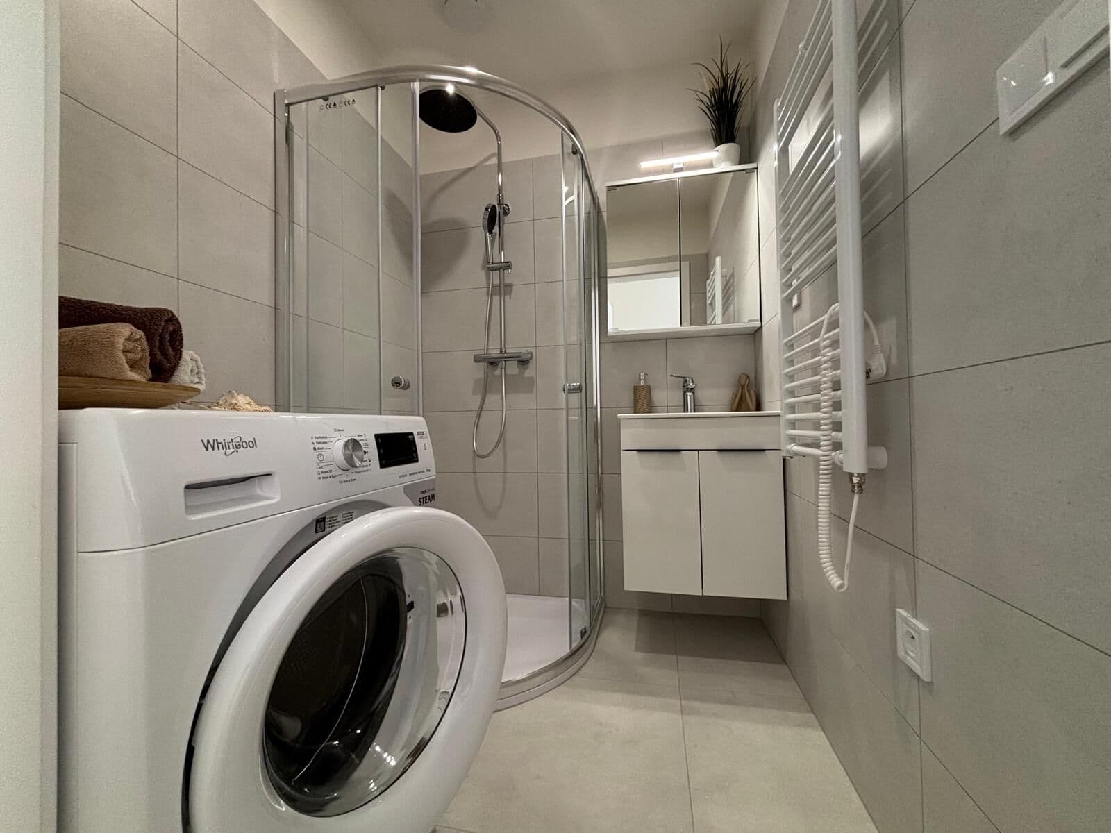 Pronájem bytu 1+kk 19 m², Kolmá, Praha, Praha Pronájem bytu 1+kk 19 m², Kolmá, Praha, Praha