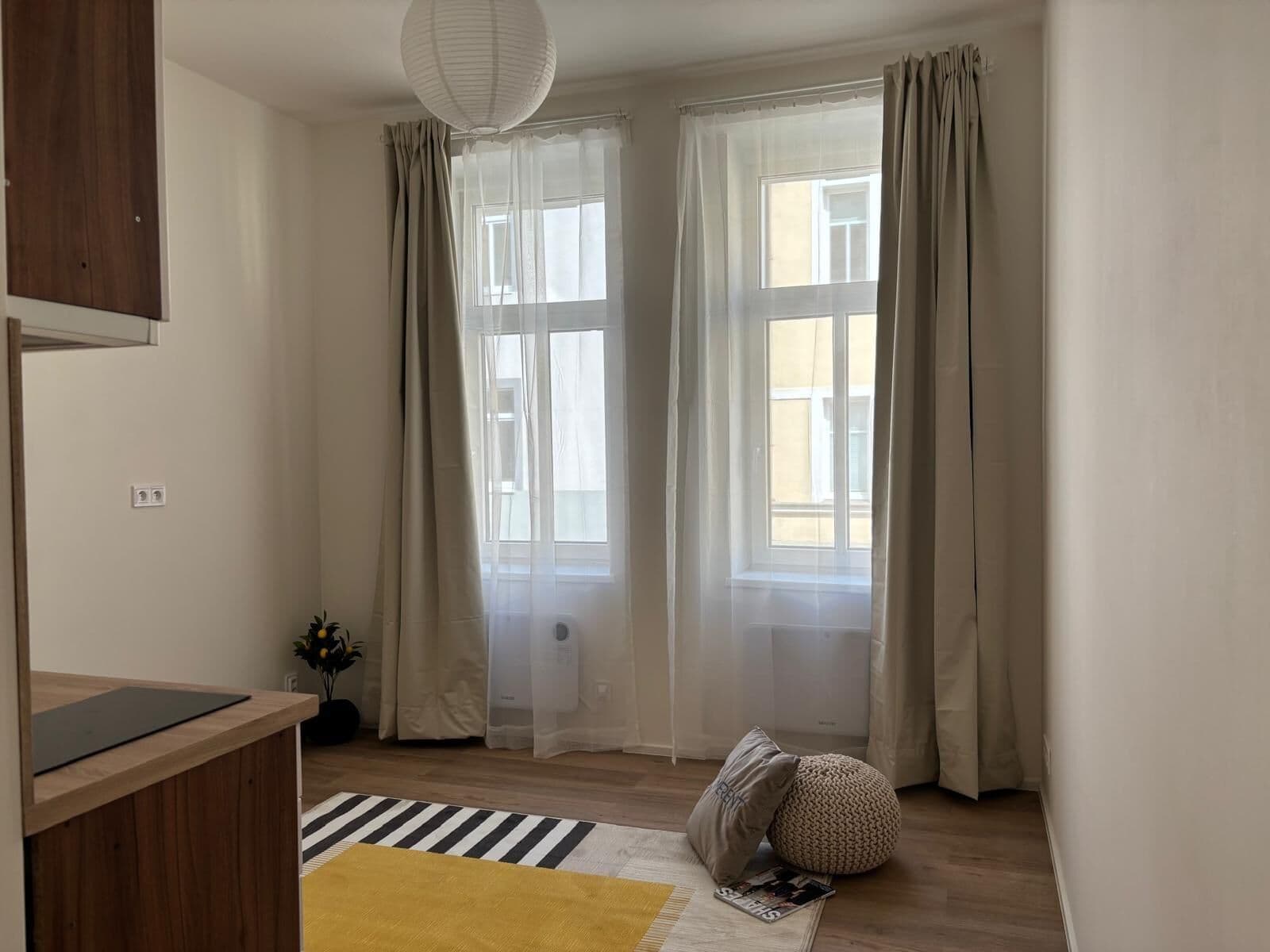 Pronájem bytu 1+kk 19 m², Kolmá, Praha, Praha Pronájem bytu 1+kk 19 m², Kolmá, Praha, Praha