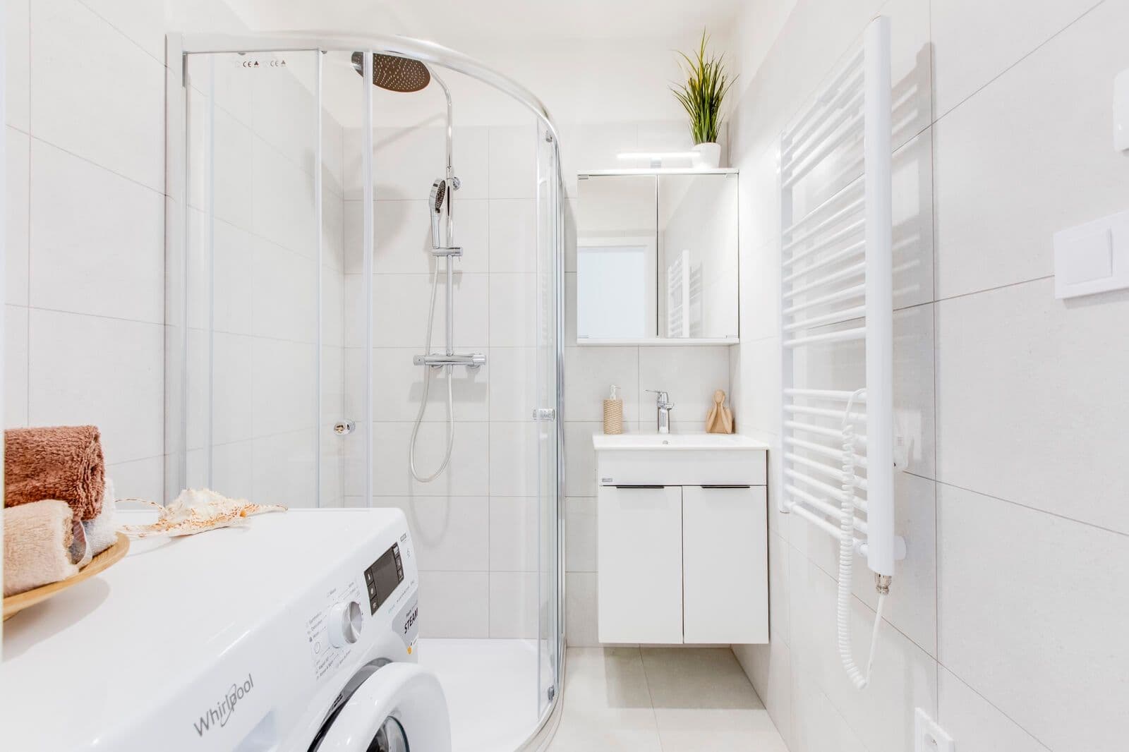 Pronájem bytu 1+kk 19 m², Kolmá, Praha, Praha Pronájem bytu 1+kk 19 m², Kolmá, Praha, Praha