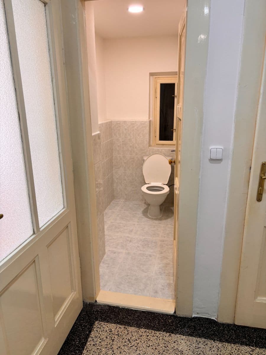 Pronájem bytu 3+1 85 m², U zámku, Teplice, Ústecký kraj Pronájem bytu 3+1 85 m², U zámku, Teplice, Ústecký kraj