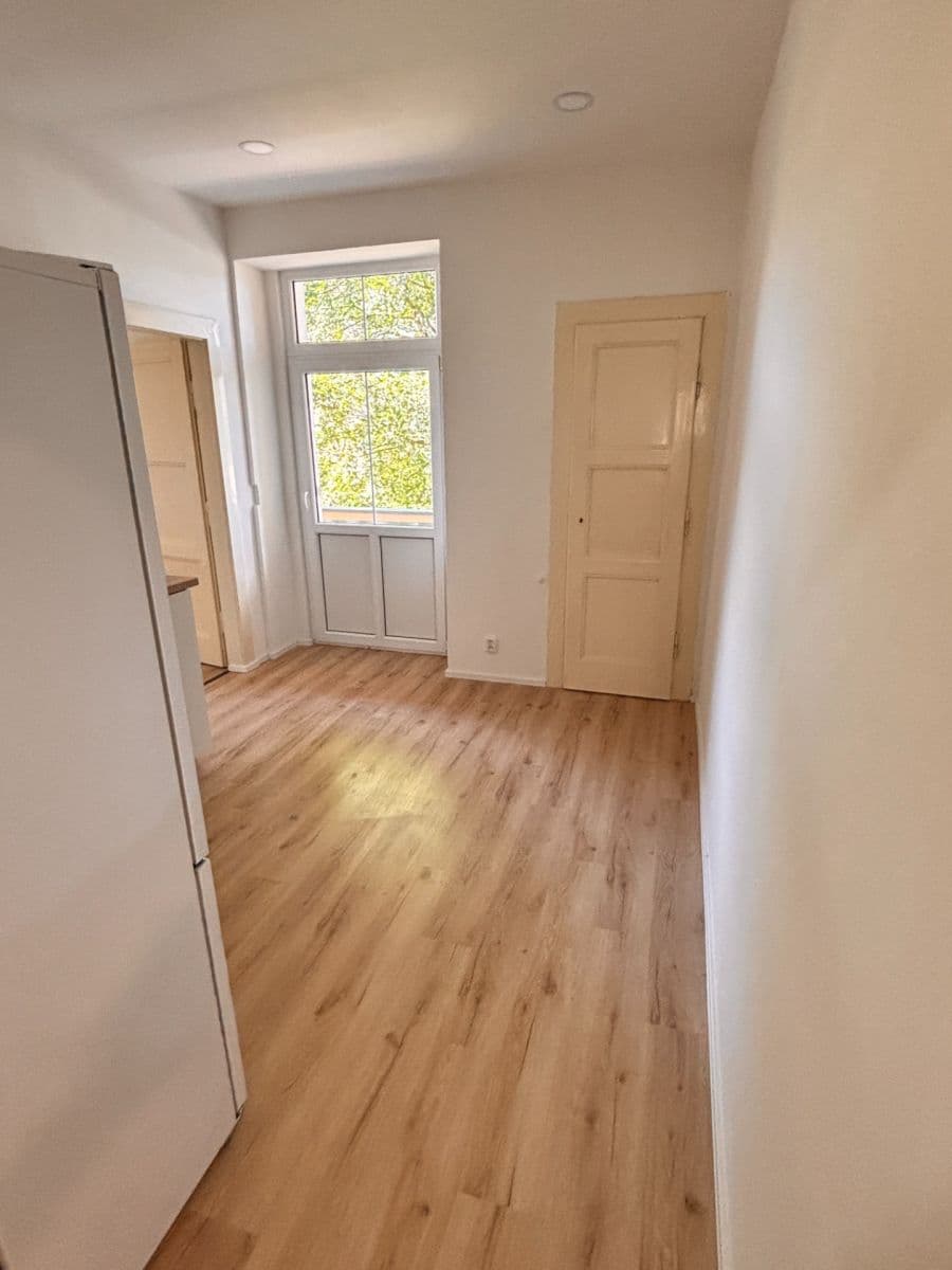 Pronájem bytu 3+1 85 m², U zámku, Teplice, Ústecký kraj Pronájem bytu 3+1 85 m², U zámku, Teplice, Ústecký kraj