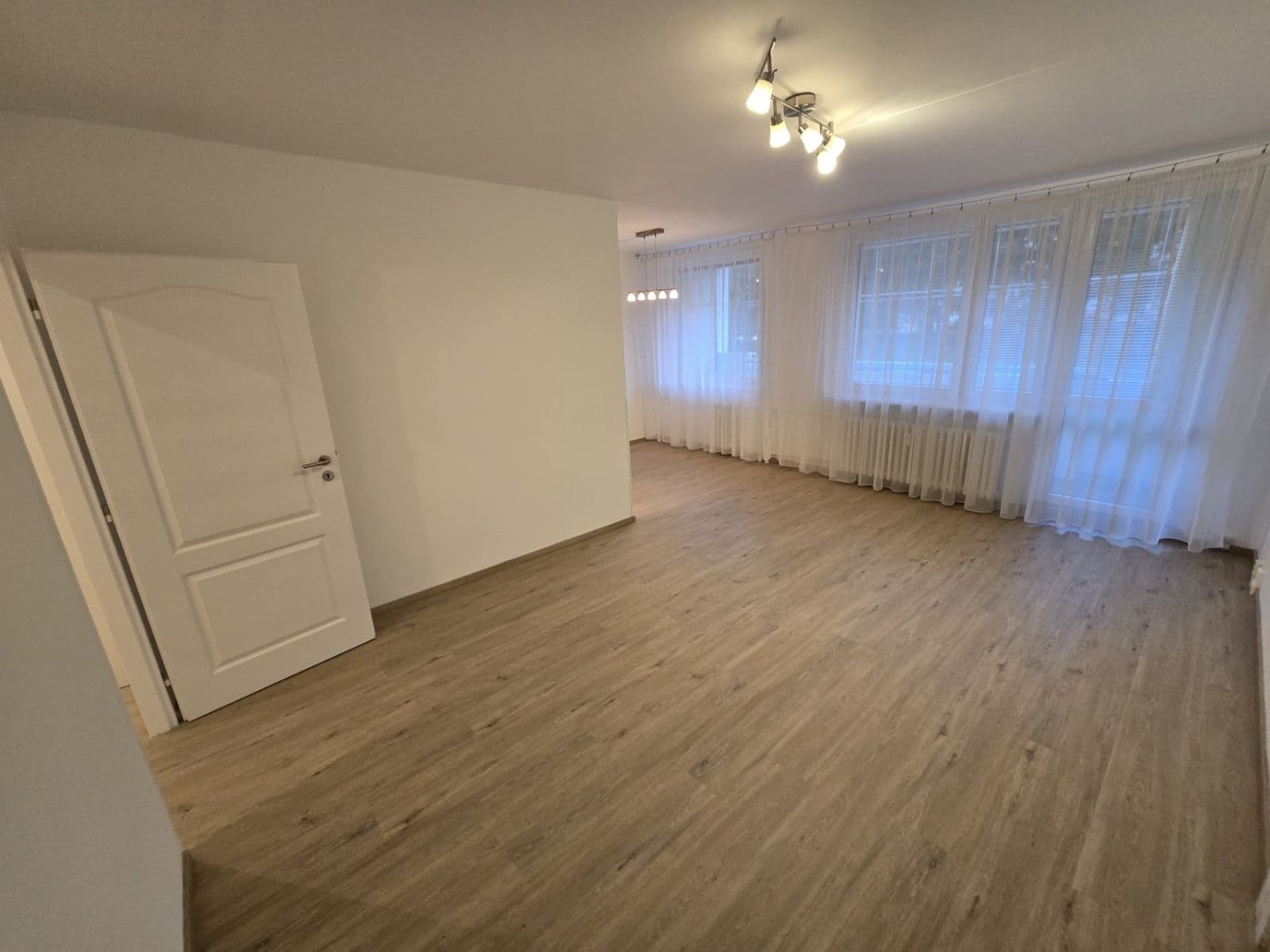 Pronájem bytu 3+kk 77 m², Dědinova, Praha, Praha Pronájem bytu 3+kk 77 m², Dědinova, Praha, Praha