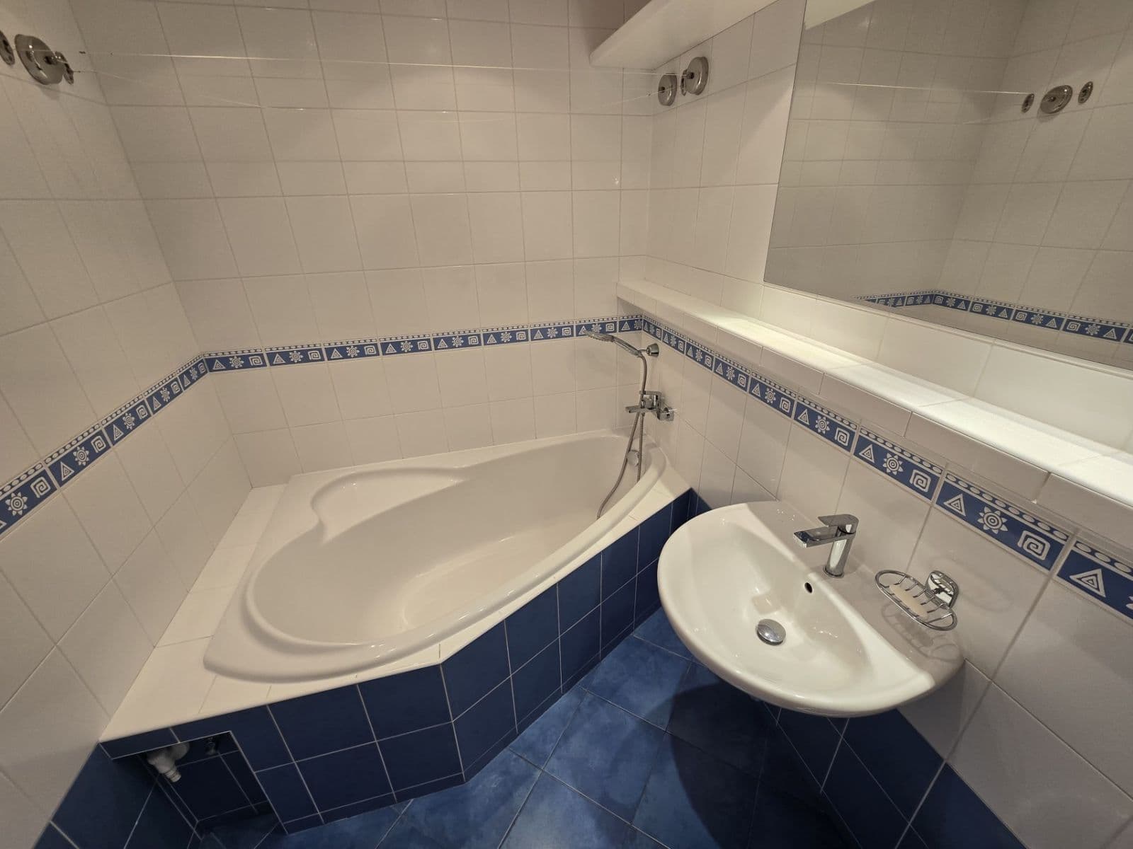 Pronájem bytu 3+kk 77 m², Dědinova, Praha, Praha Pronájem bytu 3+kk 77 m², Dědinova, Praha, Praha
