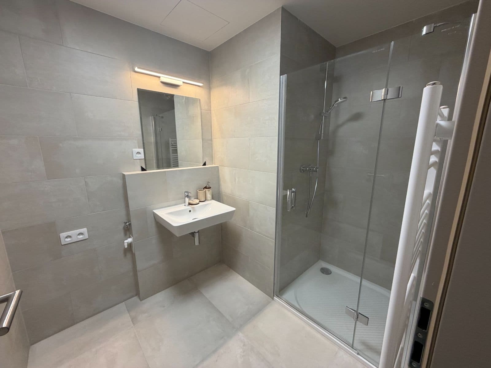 Pronájem bytu 2+kk 50 m², Arnošta Valenty, Praha, Praha Pronájem bytu 2+kk 50 m², Arnošta Valenty, Praha, Praha