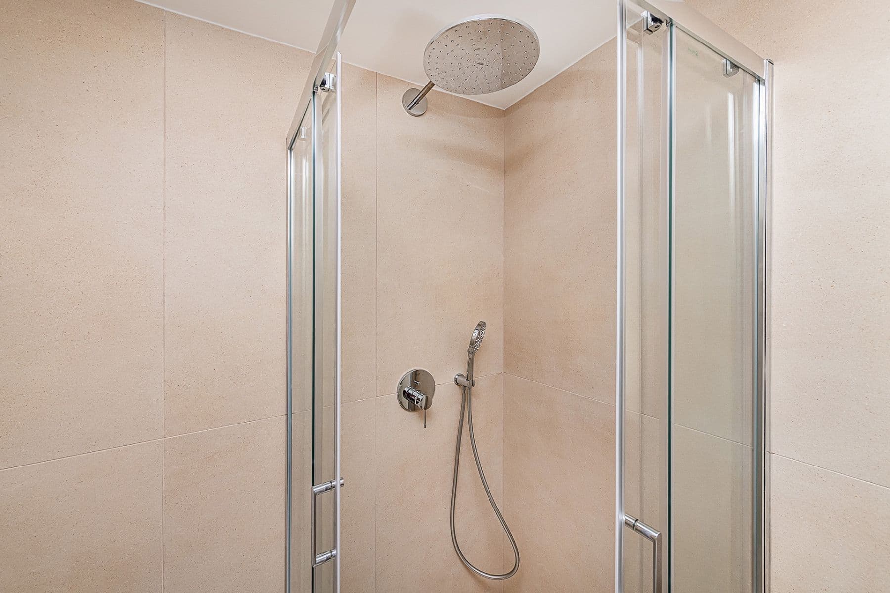 Prodej bytu 4+kk 80 m², U Slavie, Praha, Praha Prodej bytu 4+kk 80 m², U Slavie, Praha, Praha