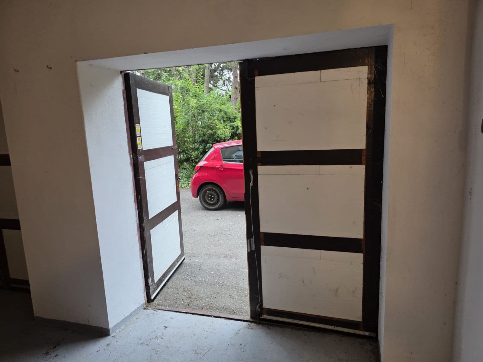 Pronájem garáže 15 m², Praha, Praha Pronájem garáže 15 m², Praha, Praha