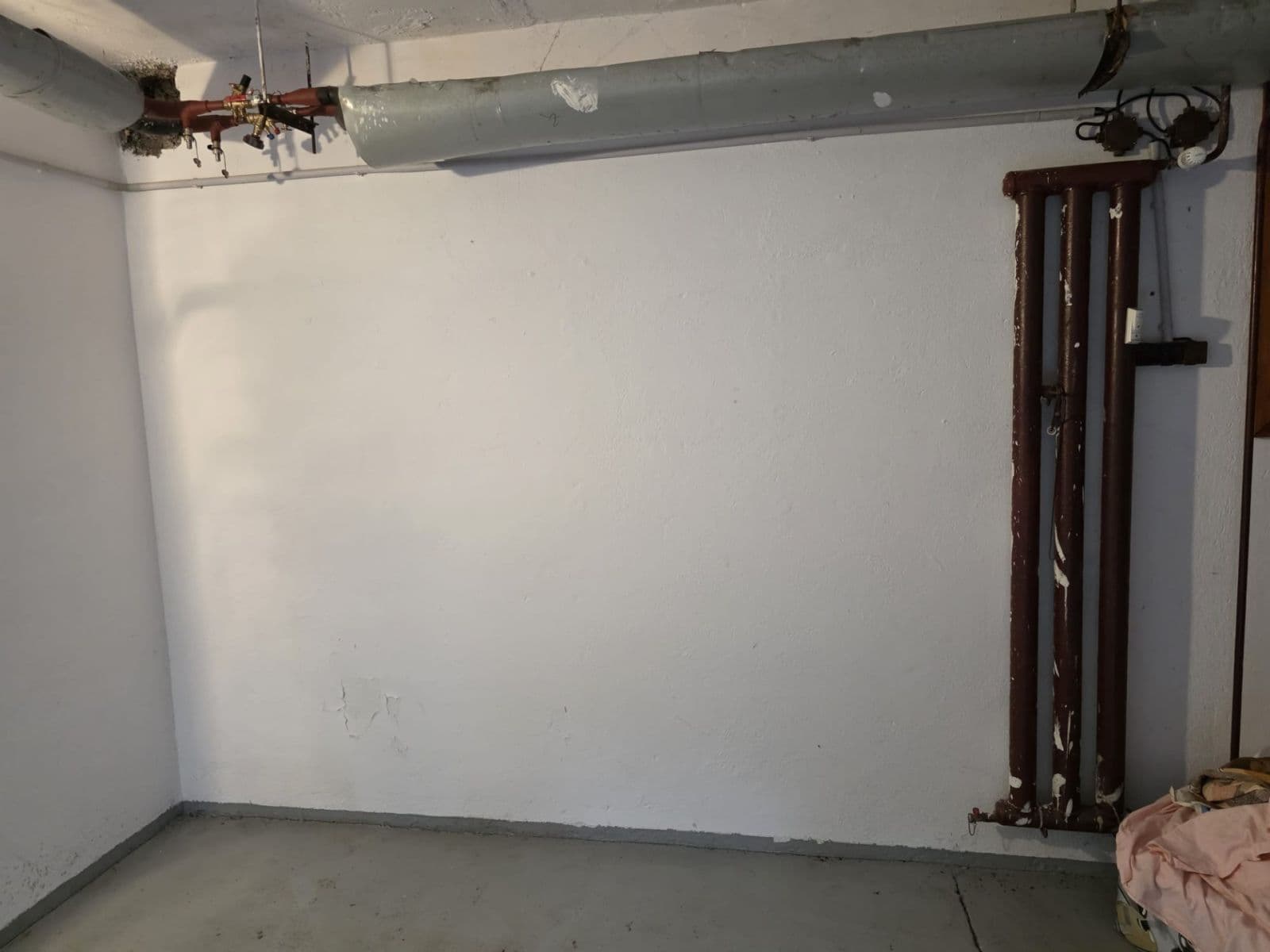 Pronájem garáže 15 m², Praha, Praha Pronájem garáže 15 m², Praha, Praha
