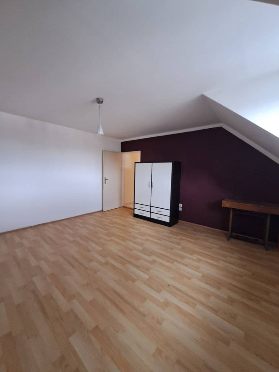Pronájem bytu 3+1 95 m², Na Dědině, Vacenovice, Jihomoravský kraj Pronájem bytu 3+1 95 m², Na Dědině, Vacenovice, Jihomoravský kraj