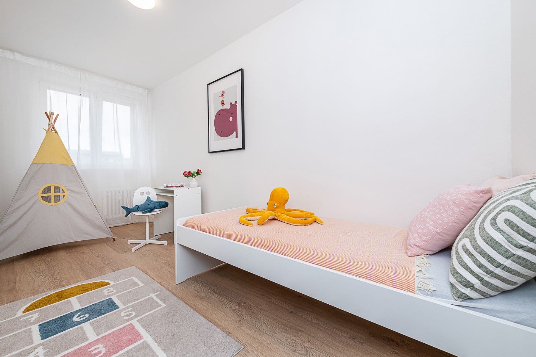 Prodej bytu 4+kk 83 m², Naskové, Praha, Praha Prodej bytu 4+kk 83 m², Naskové, Praha, Praha