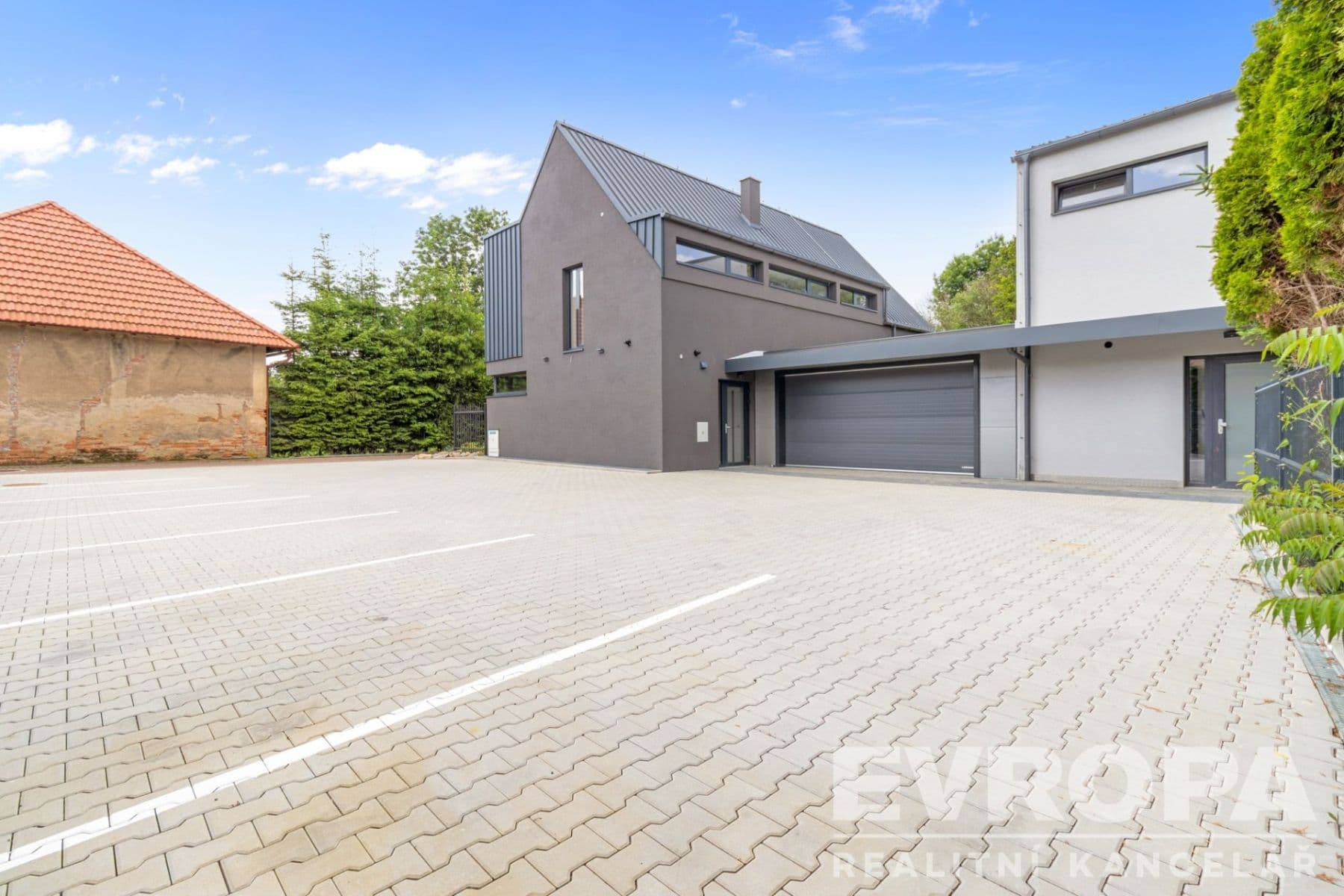 Pronájem domu 202 m², pozemek 348 m², Vinná, Praha, Praha Pronájem domu 202 m², pozemek 348 m², Vinná, Praha, Praha