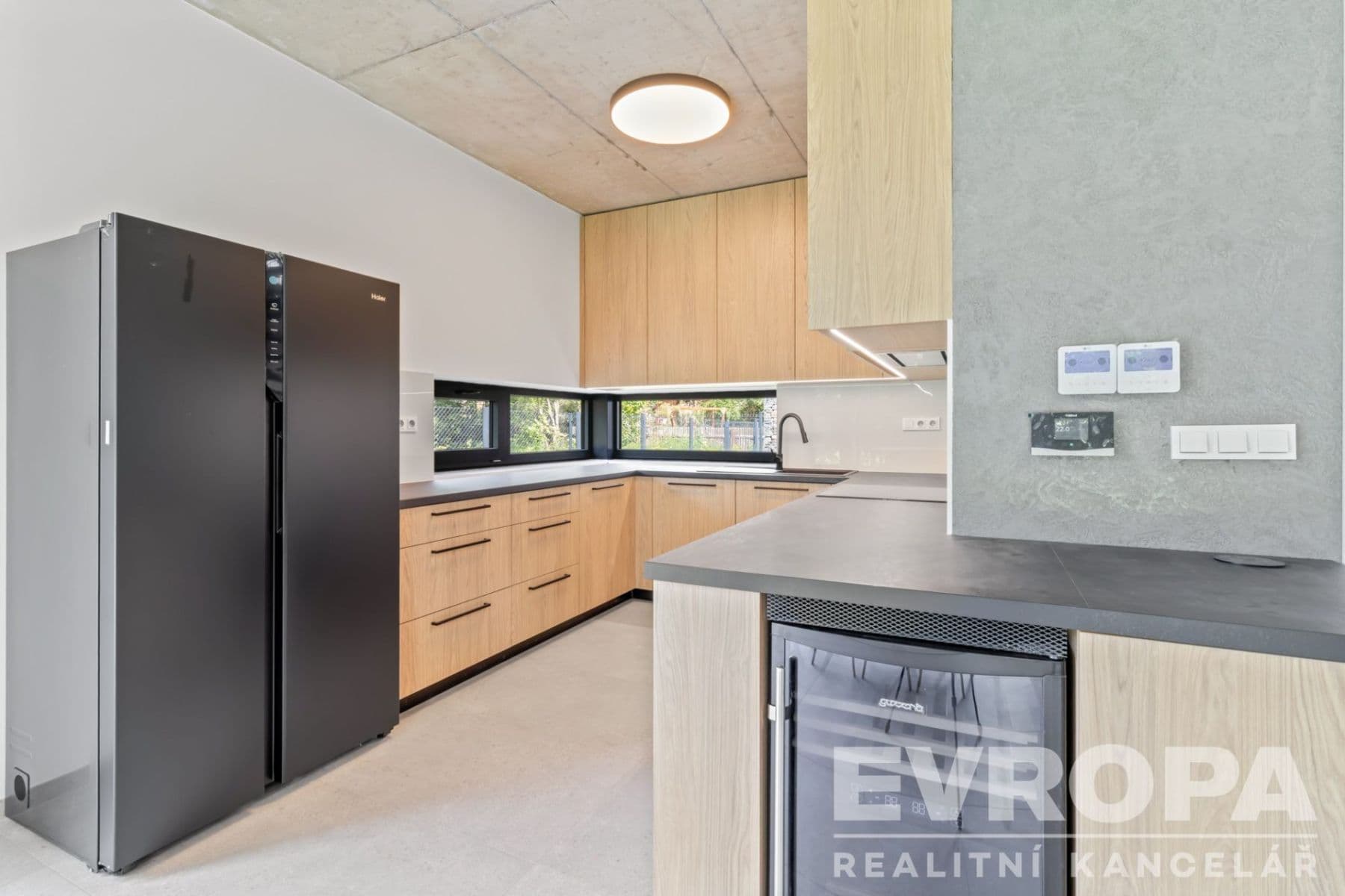 Pronájem domu 202 m², pozemek 348 m², Vinná, Praha, Praha Pronájem domu 202 m², pozemek 348 m², Vinná, Praha, Praha