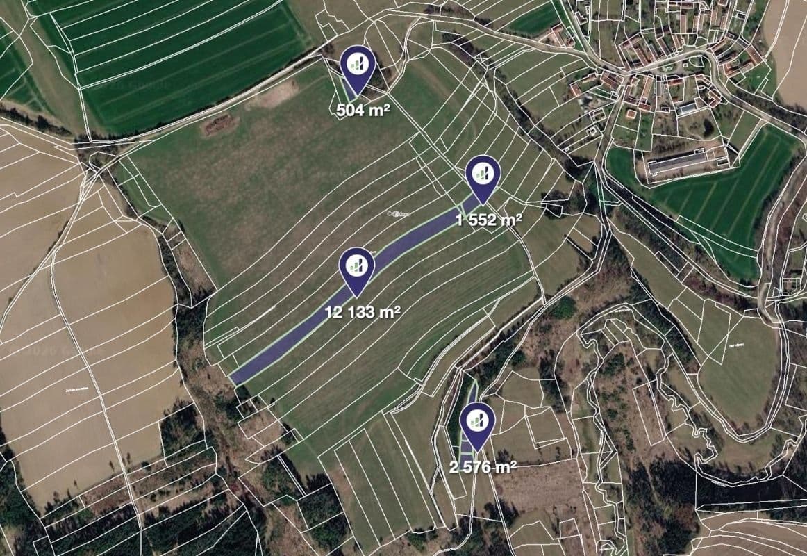 Prodej pozemku 34.076 m², Syrov, Kraj Vysočina Prodej pozemku 34.076 m², Syrov, Kraj Vysočina