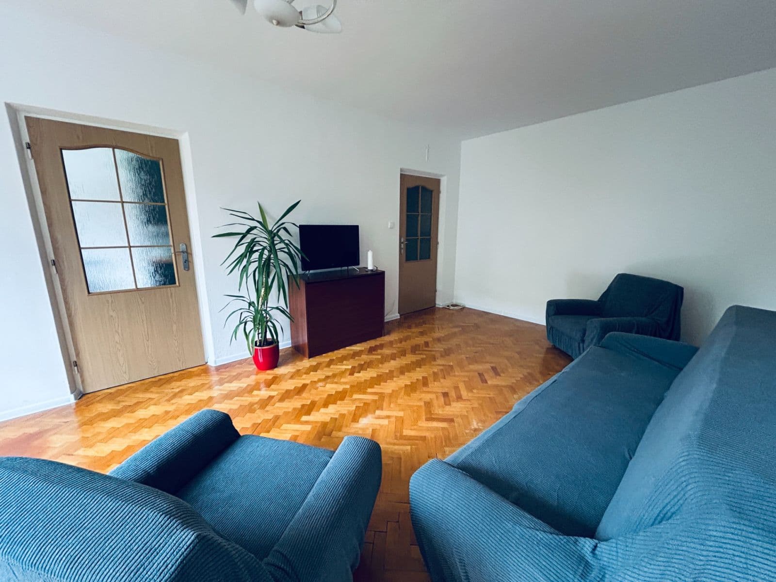 Pronájem bytu 2+1 66 m², Hlinská, Žilina, Žilinský kraj Pronájem bytu 2+1 66 m², Hlinská, Žilina, Žilinský kraj