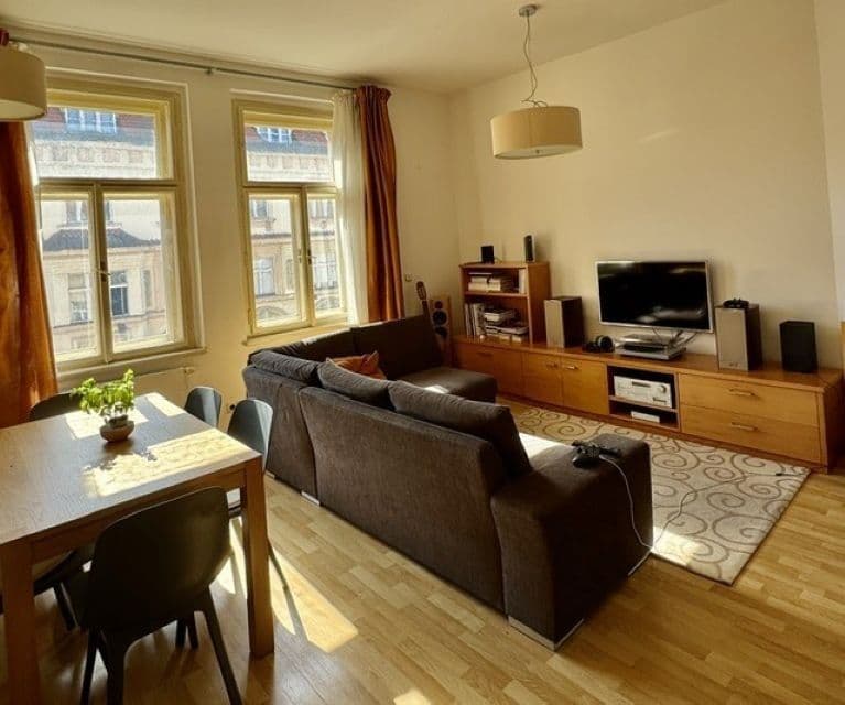 Pronájem bytu 3+kk 88 m², Kubelíkova, Praha, Praha Pronájem bytu 3+kk 88 m², Kubelíkova, Praha, Praha