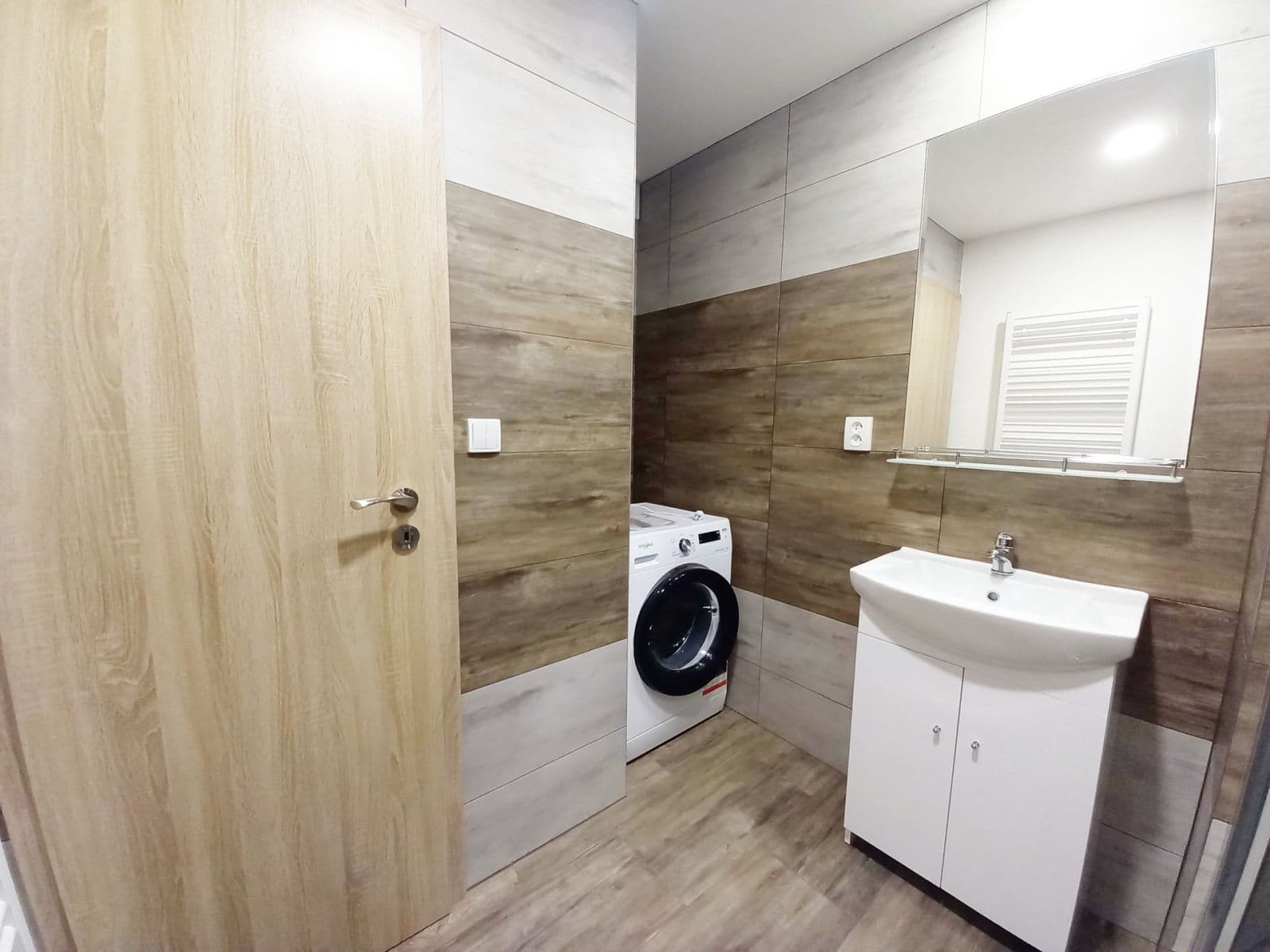 Pronájem bytu 2+1 52 m², U Kina, Říčany, Středočeský kraj Pronájem bytu 2+1 52 m², U Kina, Říčany, Středočeský kraj