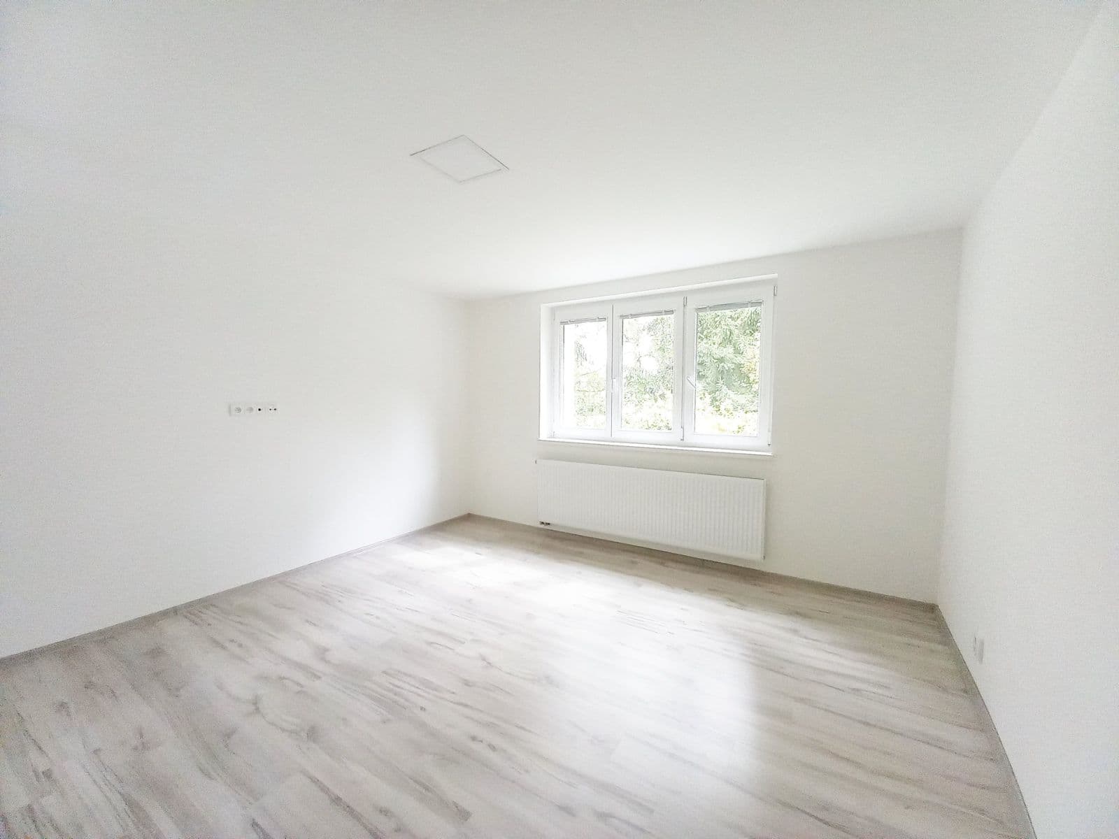 Pronájem bytu 2+1 52 m², U Kina, Říčany, Středočeský kraj Pronájem bytu 2+1 52 m², U Kina, Říčany, Středočeský kraj