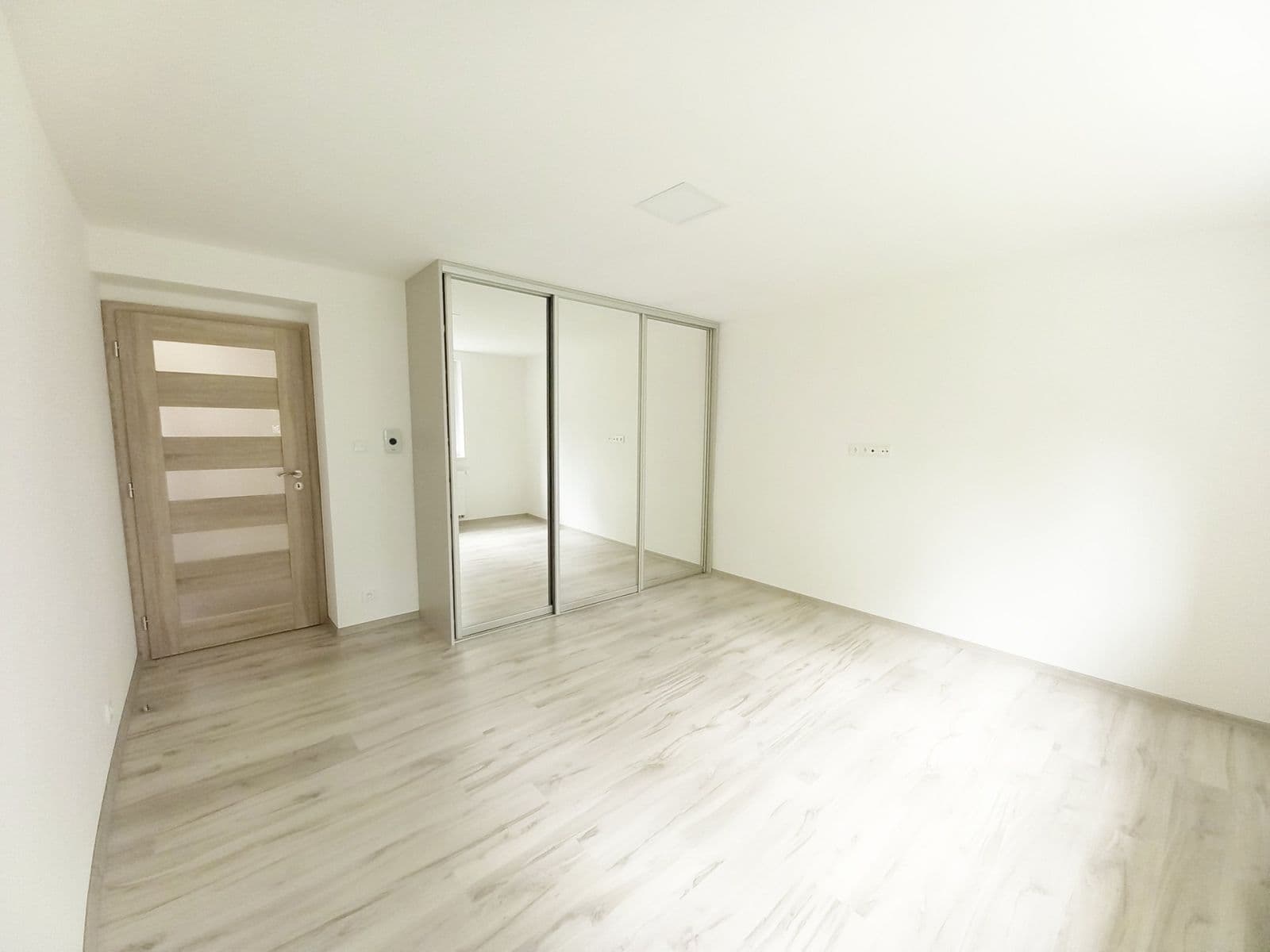 Pronájem bytu 2+1 52 m², U Kina, Říčany, Středočeský kraj Pronájem bytu 2+1 52 m², U Kina, Říčany, Středočeský kraj