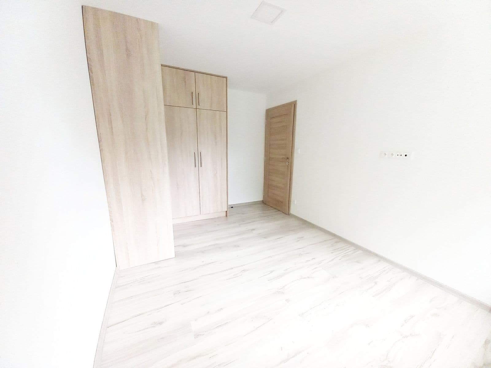 Pronájem bytu 2+1 52 m², U Kina, Říčany, Středočeský kraj Pronájem bytu 2+1 52 m², U Kina, Říčany, Středočeský kraj