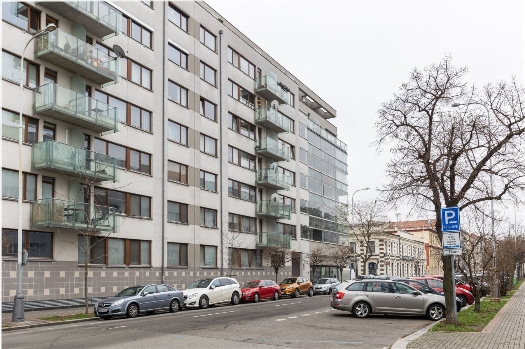 Pronájem bytu 1+kk 49 m², Osadní, Praha, Praha Pronájem bytu 1+kk 49 m², Osadní, Praha, Praha
