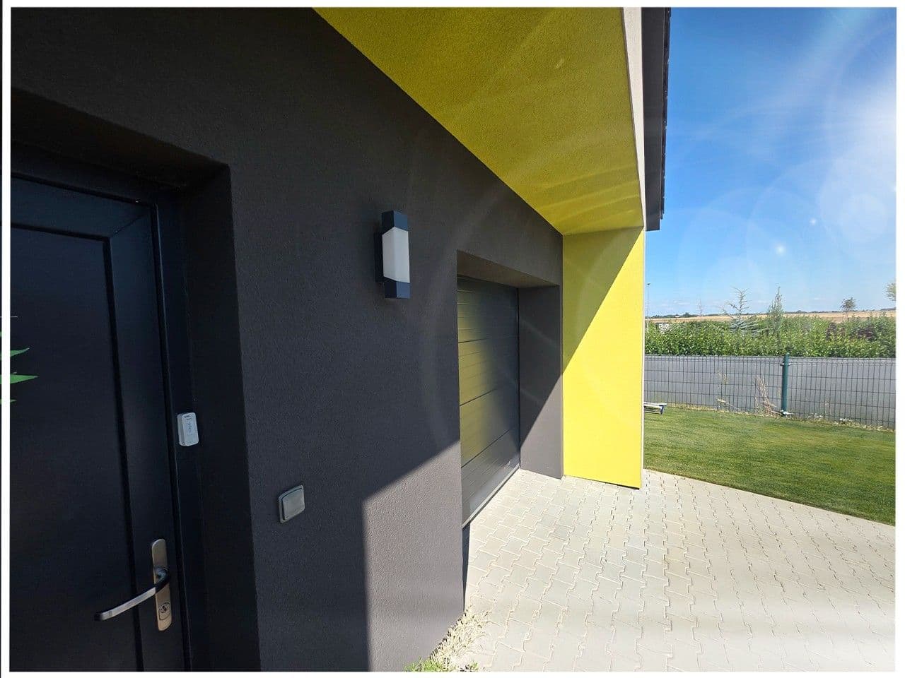 Prodej domu 120 m², pozemek 834 m², Spojovací, Kostelec nad Labem, Středočeský kraj Prodej domu 120 m², pozemek 834 m², Spojovací, Kostelec nad Labem, Středočeský kraj