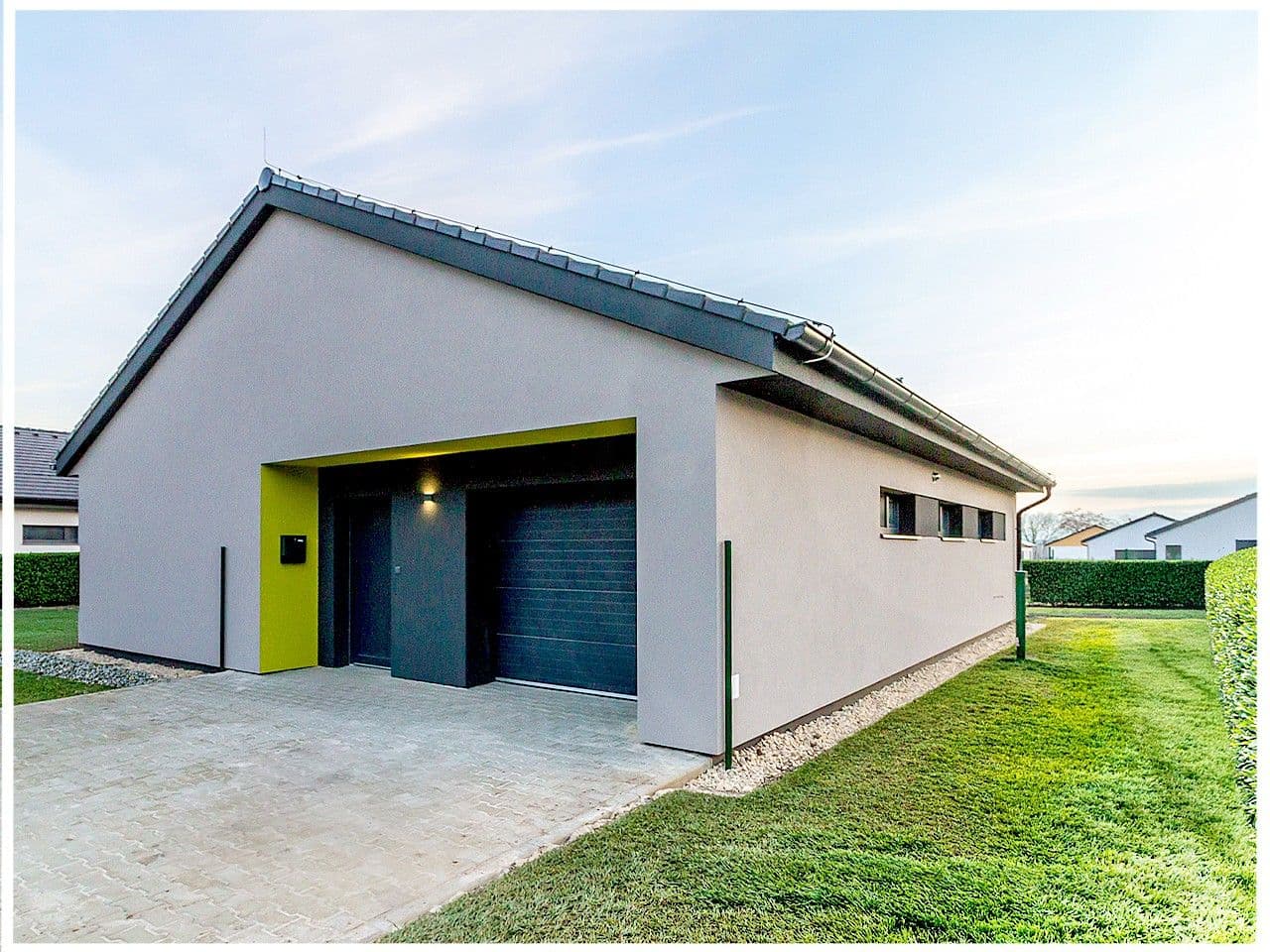 Prodej domu 120 m², pozemek 834 m², Spojovací, Kostelec nad Labem, Středočeský kraj Prodej domu 120 m², pozemek 834 m², Spojovací, Kostelec nad Labem, Středočeský kraj