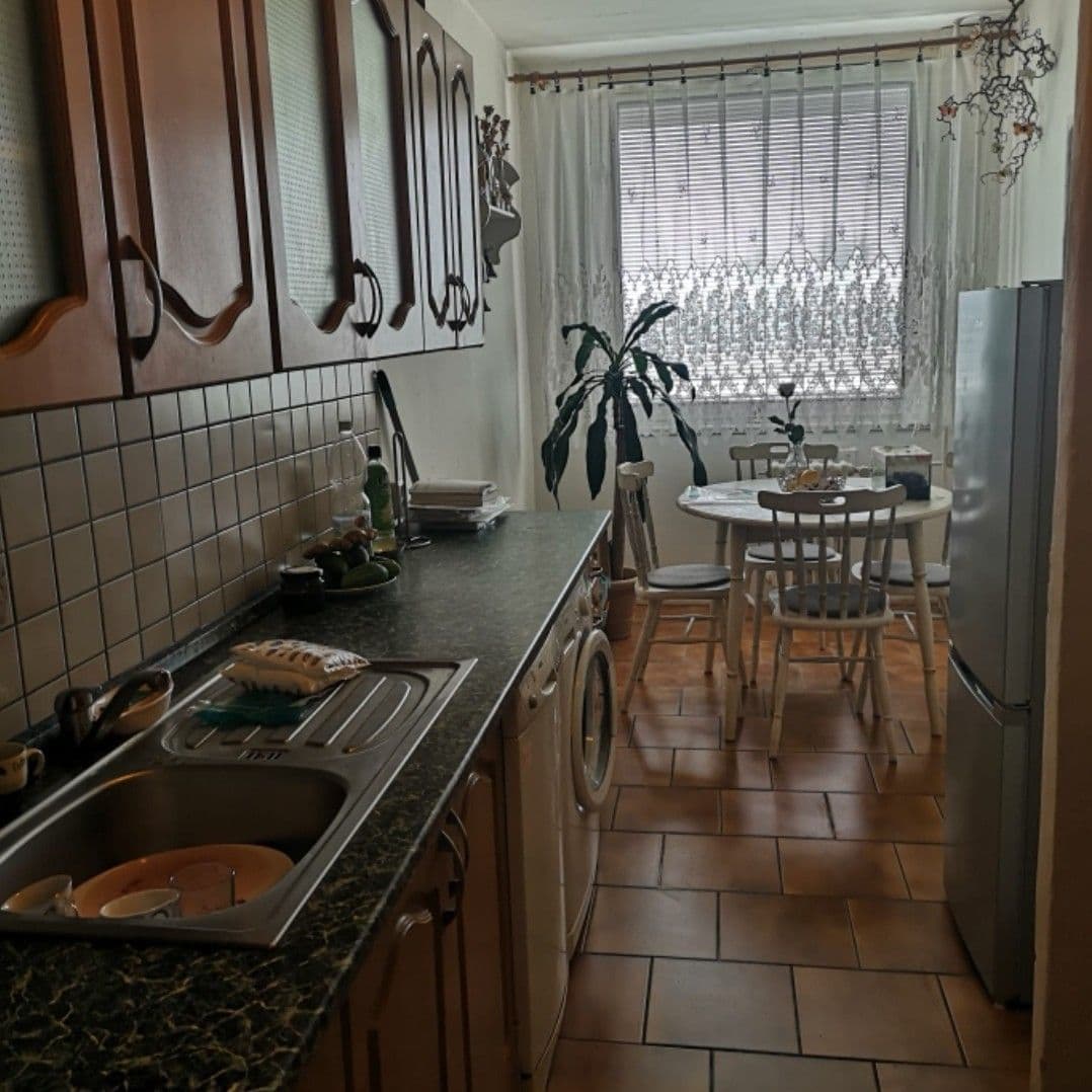Pronájem bytu 3+1 76 m², Navigátorů, Praha, Praha Pronájem bytu 3+1 76 m², Navigátorů, Praha, Praha