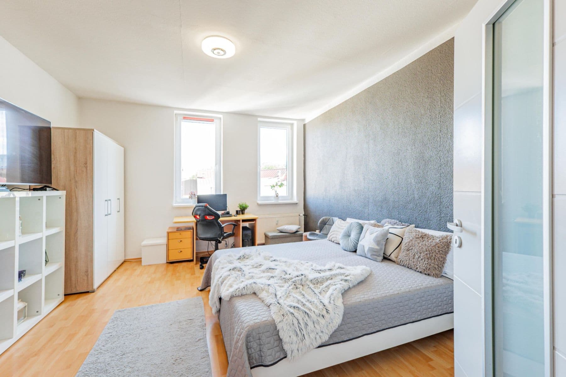 Pronájem bytu 2+1 76 m², nábřeží Jana Palacha, Karlovy Vary, Karlovarský kraj Pronájem bytu 2+1 76 m², nábřeží Jana Palacha, Karlovy Vary, Karlovarský kraj